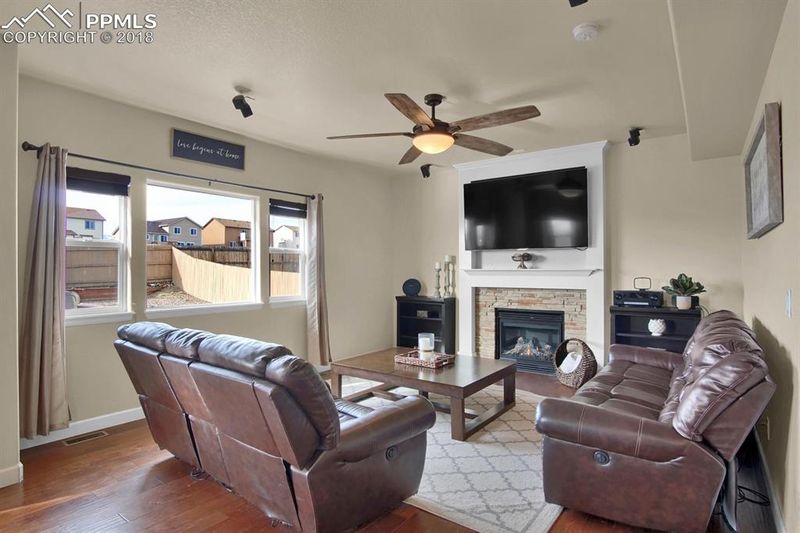 7630 Dutch Loop, Colorado Springs, CO 80925