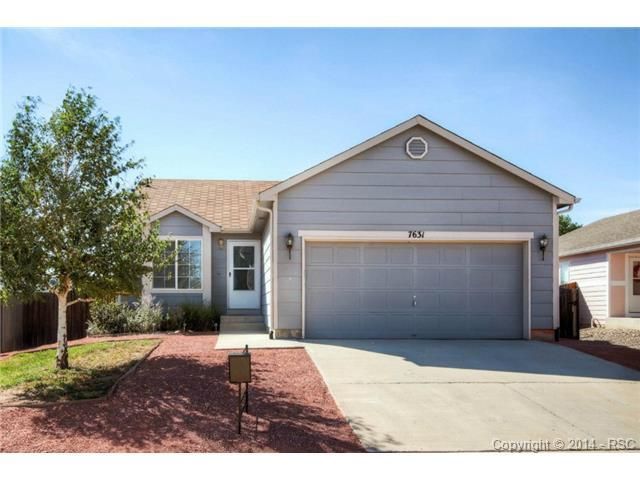 7631 Barn Owl Dr, Fountain, CO 80817