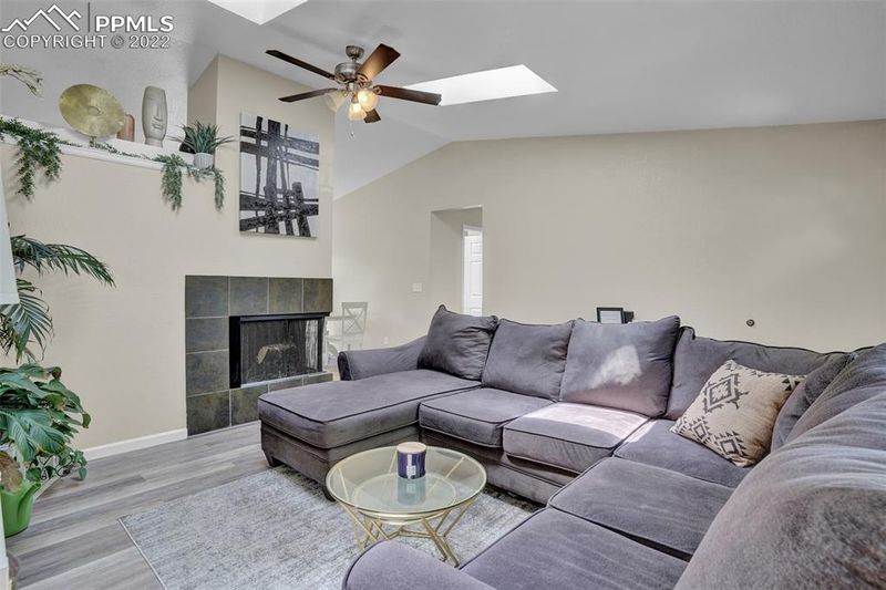 7635 Dawnview Ct, Colorado Springs, CO 80920