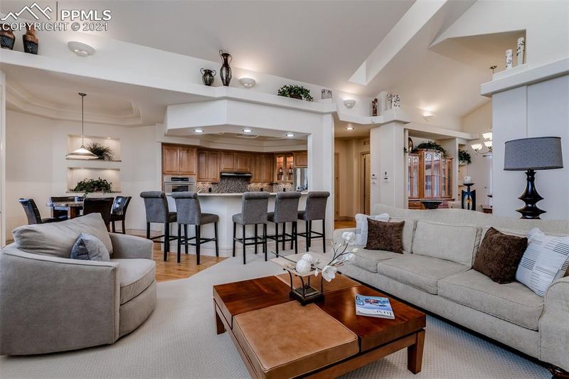 7636 Solitude Ln, Colorado Springs, CO 80919
