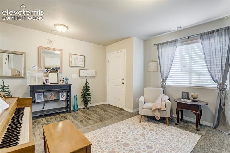 7637 Benecia Dr, Fountain, CO 80817