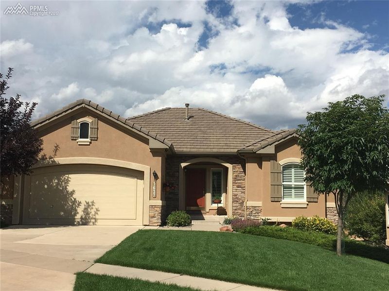 7637 Sierra Pine Dr, Colorado Springs, CO 80919