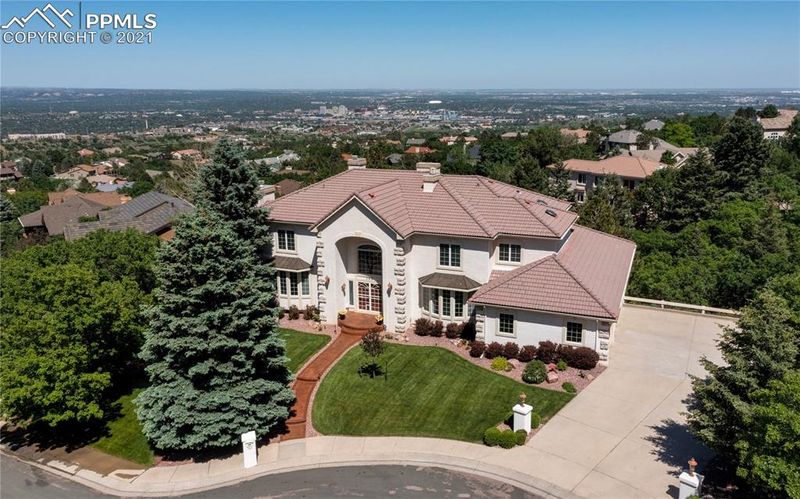 765 Nebula Ct, Colorado Springs, CO 80906