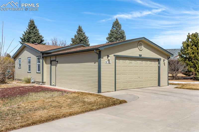 7659 Marmot Point, Colorado Springs, CO 80922