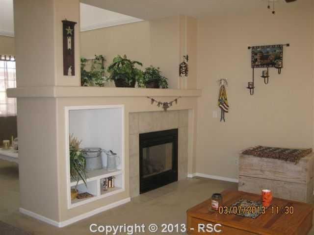 7697 Barn Owl Dr, Fountain, CO 80817