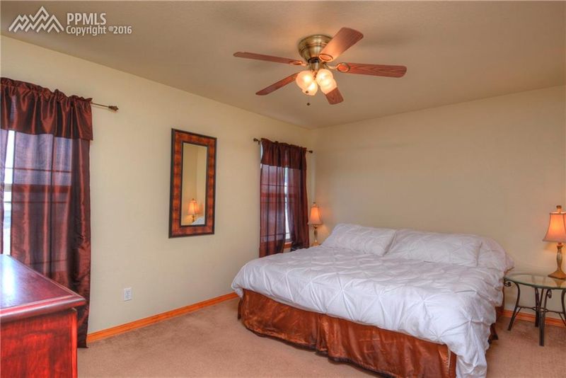 7702 Crestone Peak Trl, Colorado Springs, CO 80924
