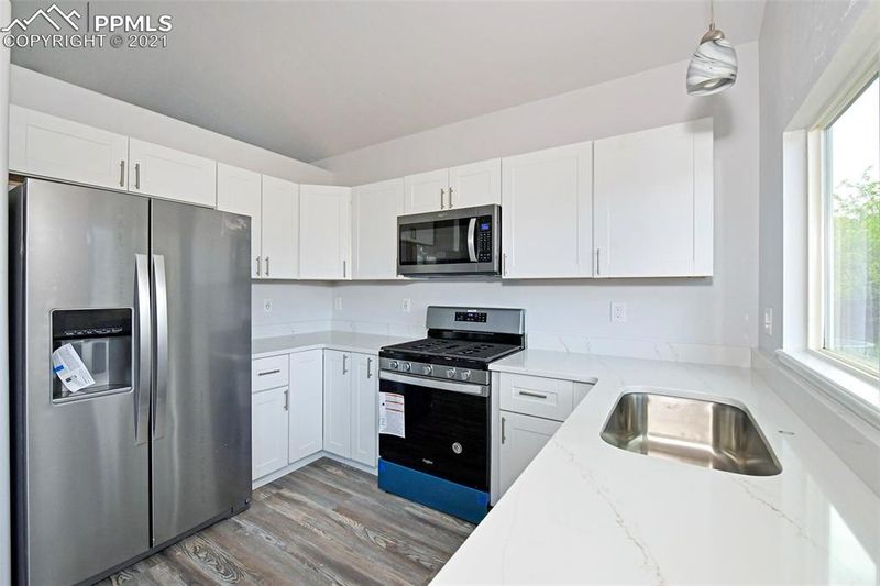 7707 Middle Bay Way, Fountain, CO 80817