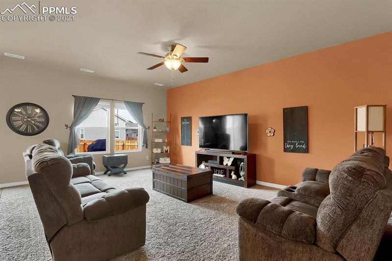7707 Swingarm Grv, Peyton, CO 80831