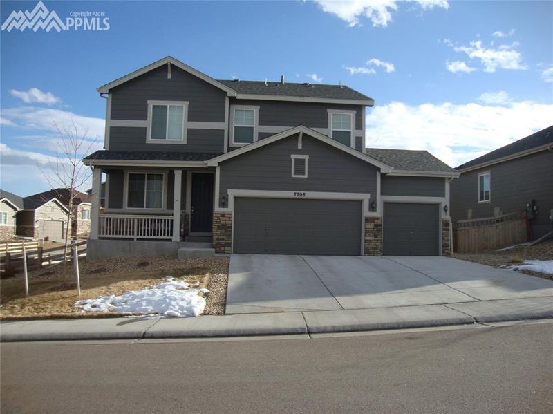 7708 Bandit Dr, Castle Rock, CO 80108