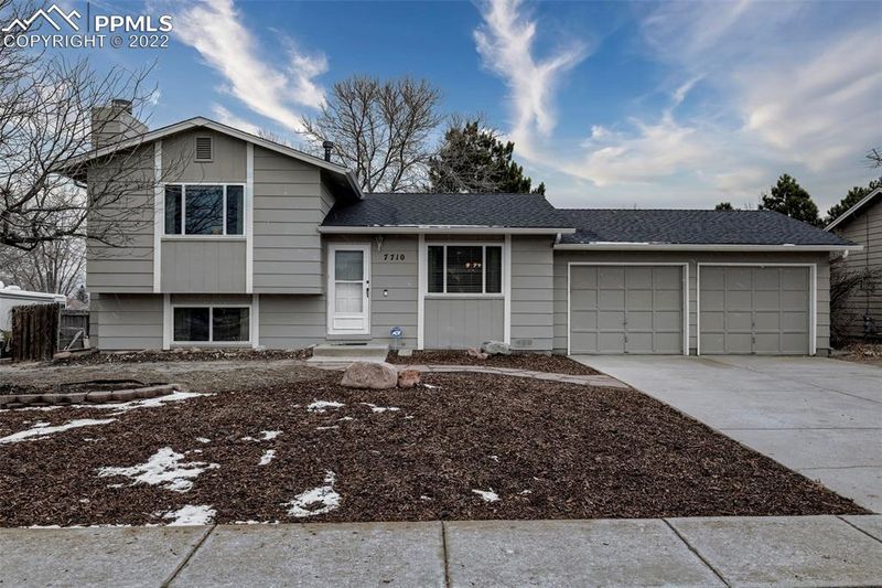 7710 Rickshaw Dr, Colorado Springs, CO 80920