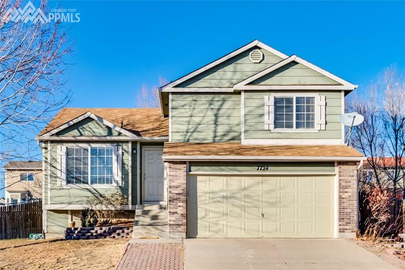 7724 Middle Bay Way, Fountain, CO 80817