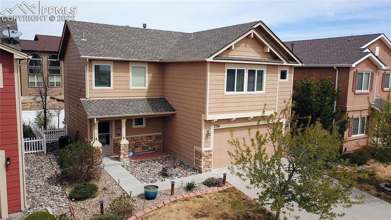 7724 Stetson Highlands Dr, Colorado Springs, CO 80923