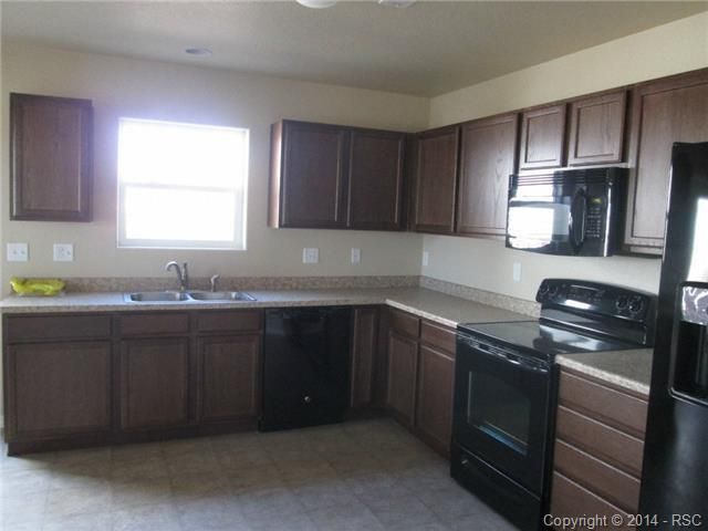 7733 Crestone Peak Trl, Colorado Springs, CO 80924