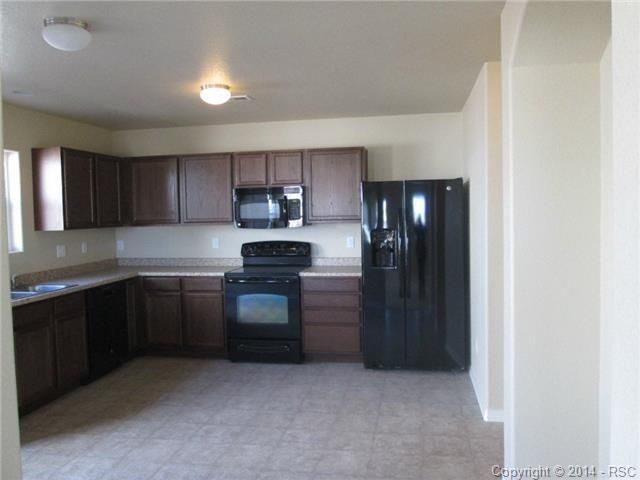 7733 Crestone Peak Trl, Colorado Springs, CO 80924