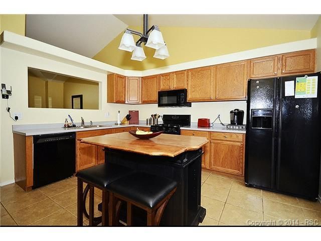 7735 Julynn Rd, Colorado Springs, CO 80919