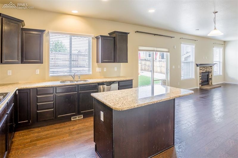 7735 Renegade Hill Dr, Colorado Springs, CO 80923