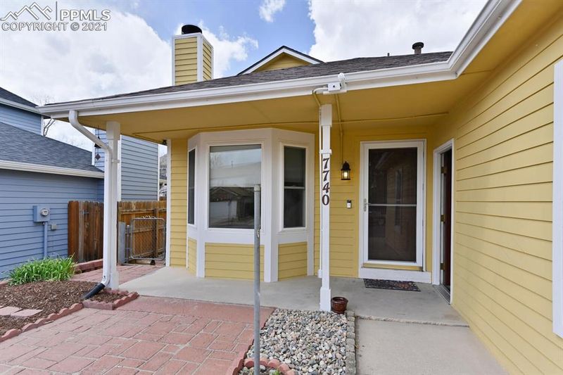 7740 Lindsey Dr, Colorado Springs, CO 80920