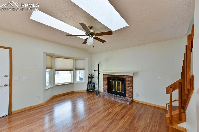 7740 Lindsey Dr, Colorado Springs, CO 80920