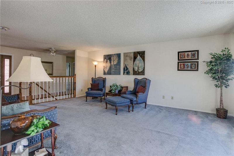 7740 Thunderbird Ln, Colorado Springs, CO 80919