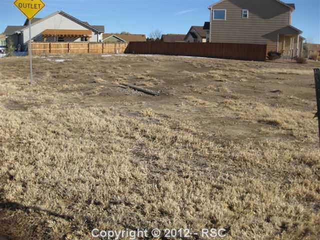 7744 High Gate Dr, Colorado Springs, CO 80817