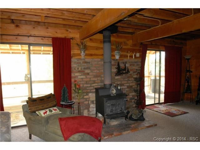 775 Cochetopa Rd, Divide, CO 80814