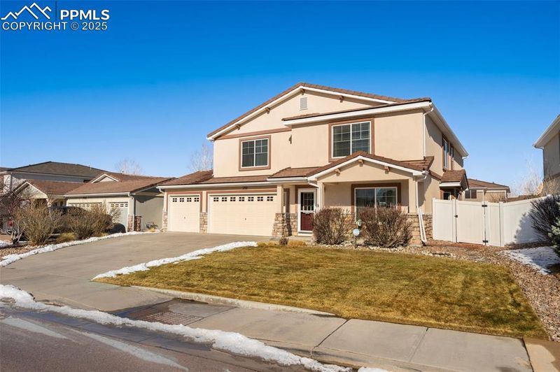 7752 Candlelight Ln, Fountain, CO 80817