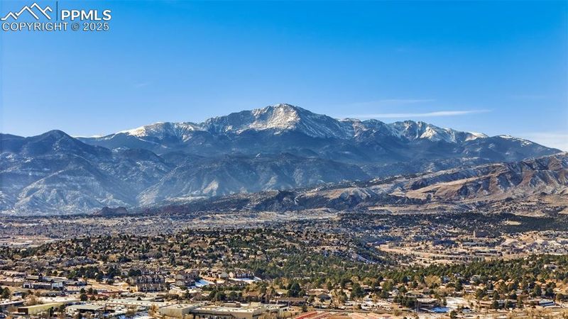 7752 Candlelight Ln, Fountain, CO 80817