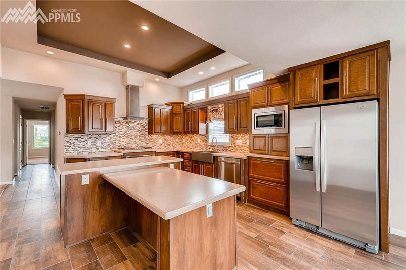 7761 Grosbeak Point, Colorado Springs, CO 80922