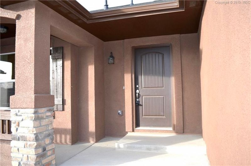 7768 Desert Wind Dr, Colorado Springs, CO 80923