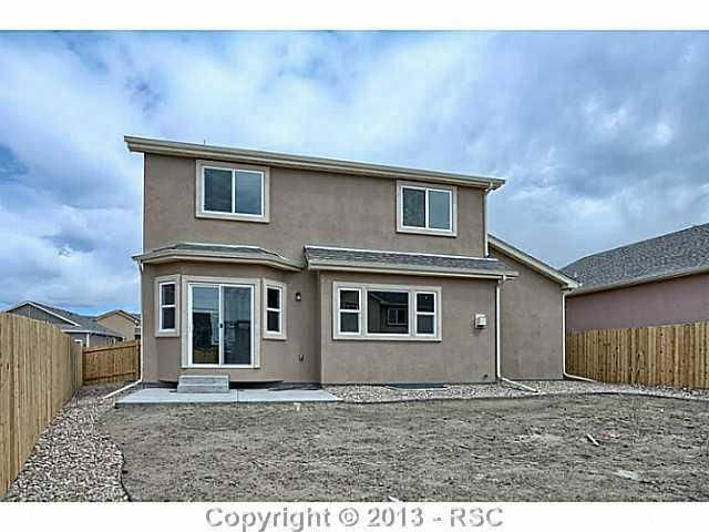 7768 Sapling Ct, Fountain, CO 80817