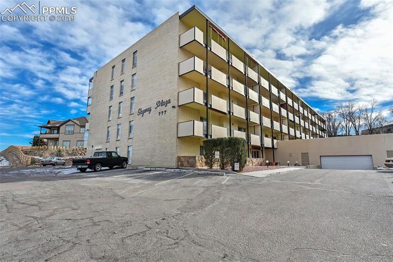 777 Saturn Dr #305, Colorado Springs, CO 80905