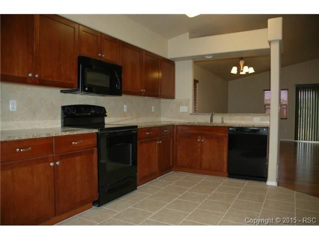 7782 Braxton St, Fountain, CO 80817