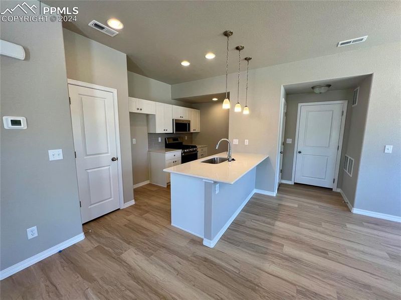 7792 Bone Creek Point, Colorado Springs, CO 80924