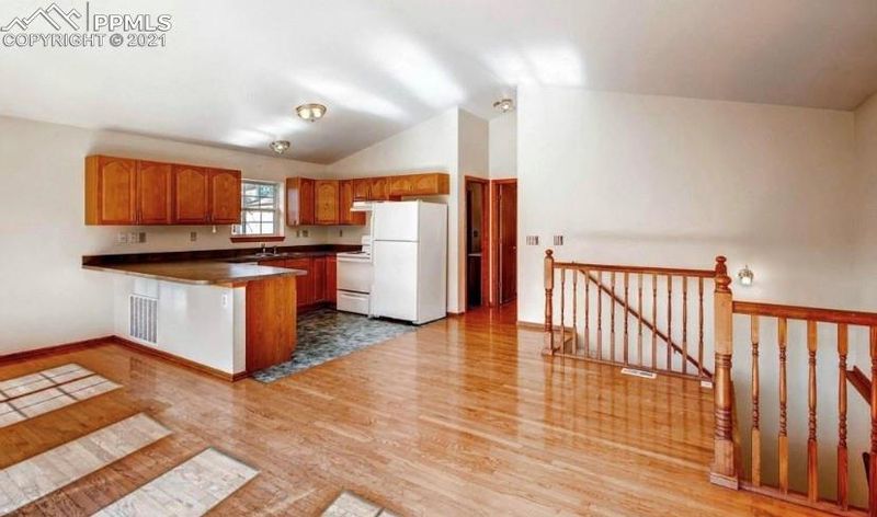 78 Rainbow Ct, Divide, CO 80814
