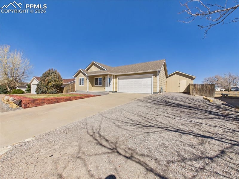 780 S Wolcott Dr, Pueblo, CO 81007