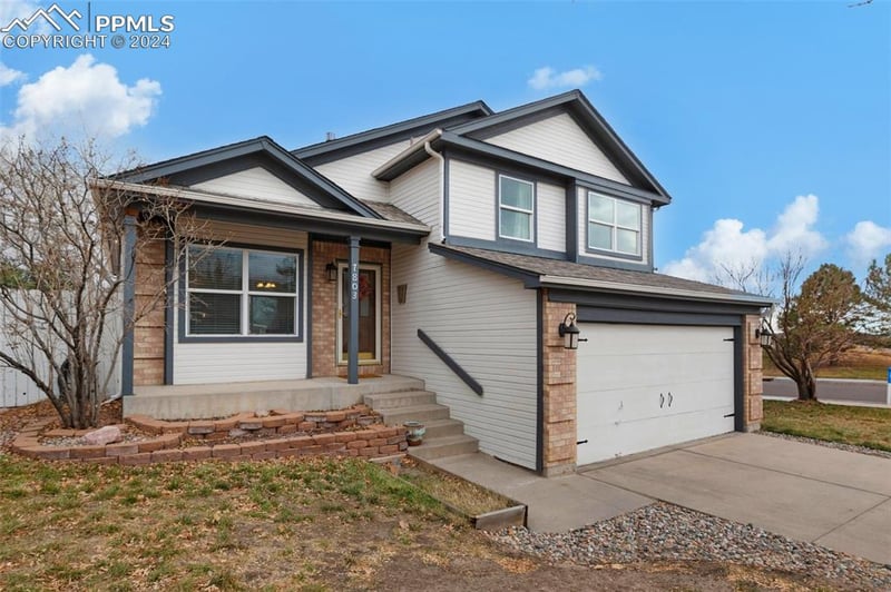 7803 Swiftrun Rd, Colorado Springs, CO 80920