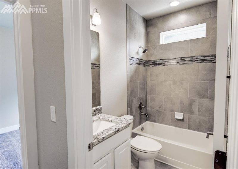 7804 Pinfeather Dr, Fountain, CO 80817