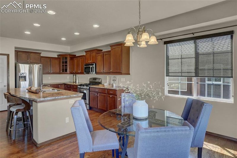 7806 Silver Birch Dr, Colorado Springs, CO 80927