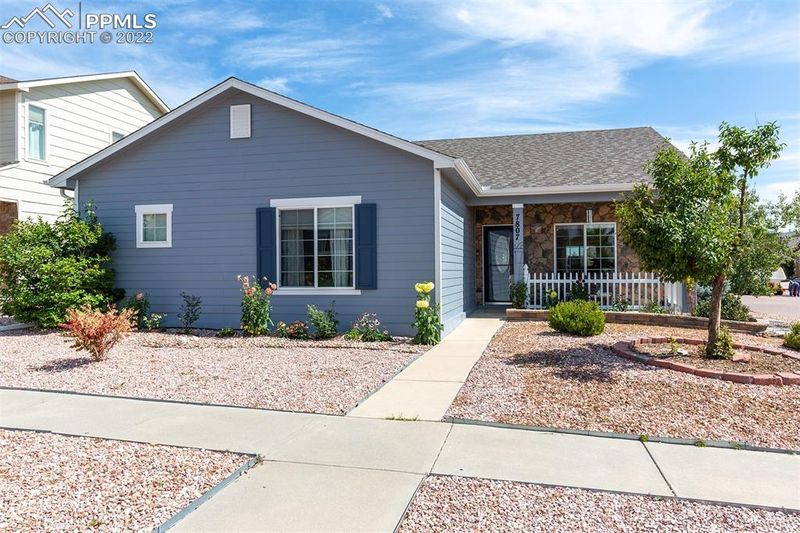7807 Springwood Ter, Colorado Springs, CO 80908