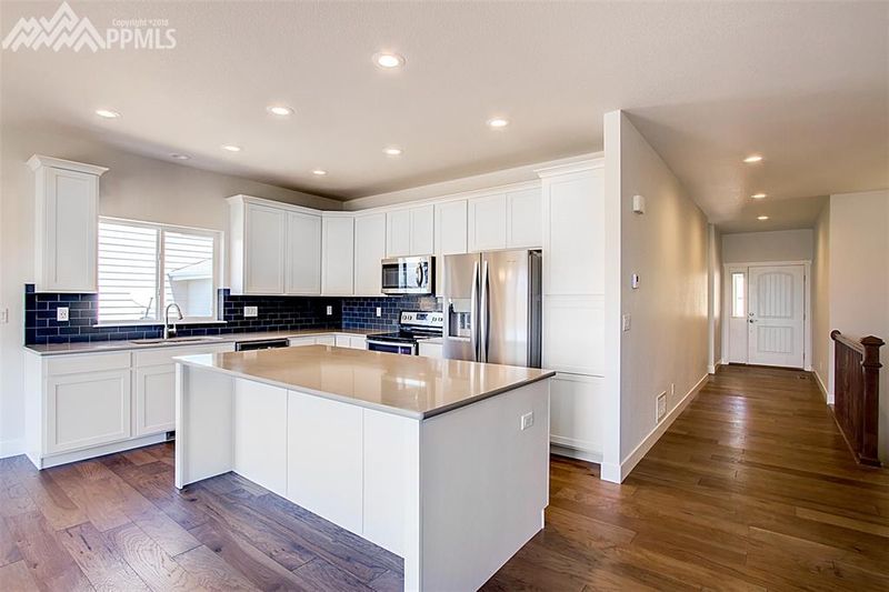 7824 Pinfeather Dr, Fountain, CO 80817