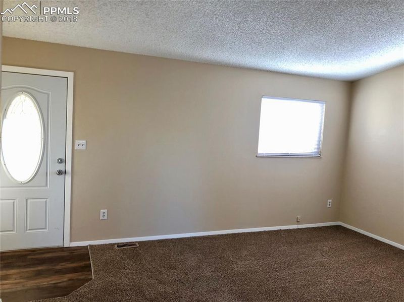7825 Prism Ct, Colorado Springs, CO 80920