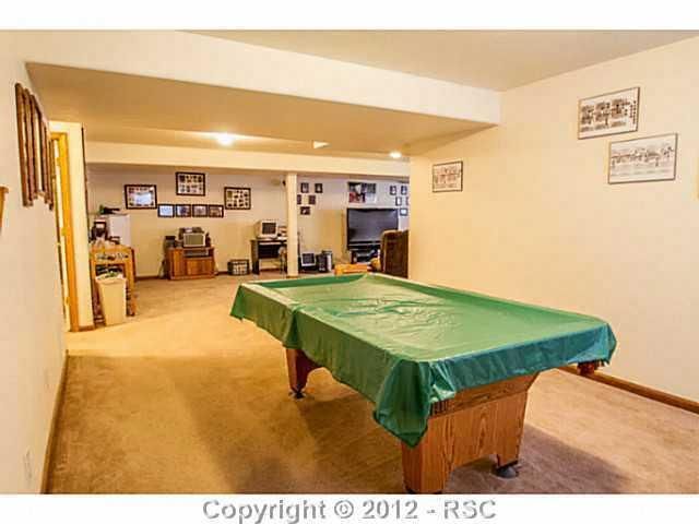 7833 Roanfield Ln, Colorado Springs, CO 80925