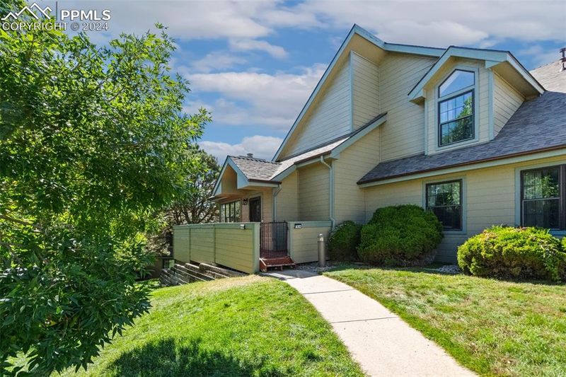 7834 Brandy Cir, Colorado Springs, CO 80920
