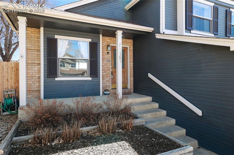 7835 Swiftrun Rd, Colorado Springs, CO 80920