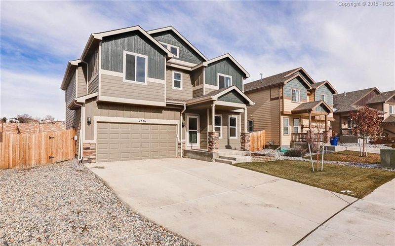 7836 Braxton Dr, Fountain, CO 80817