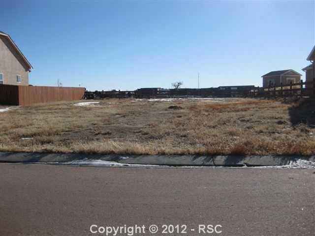 7843 High Gate Dr, Colorado Springs, CO 80817