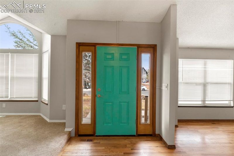 7845 Conifer Dr, Colorado Springs, CO 80920