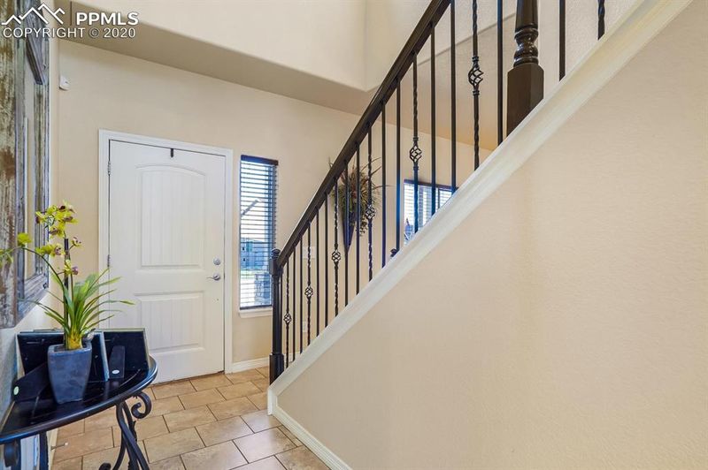 7854 Braxton Dr, Fountain, CO 80817
