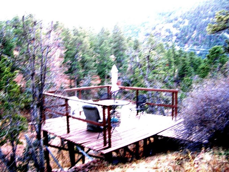 7855 N Topeka Ave, Cascade, CO 80809