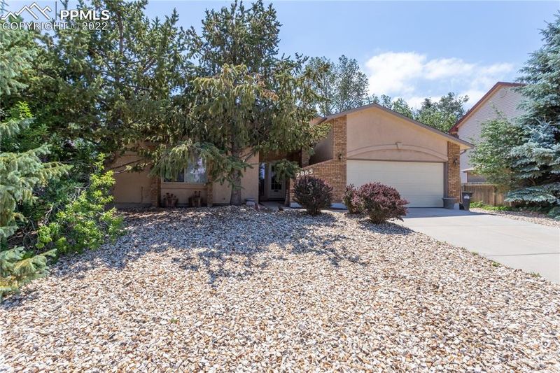 7865 Montane Dr, Colorado Springs, CO 80920